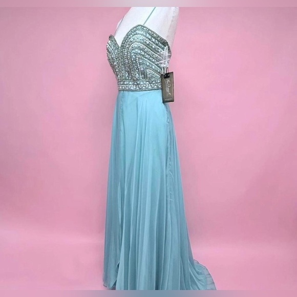 Mac Duggal Dresses & Skirts - Mac Duggal Beaded Cool Mist Gown